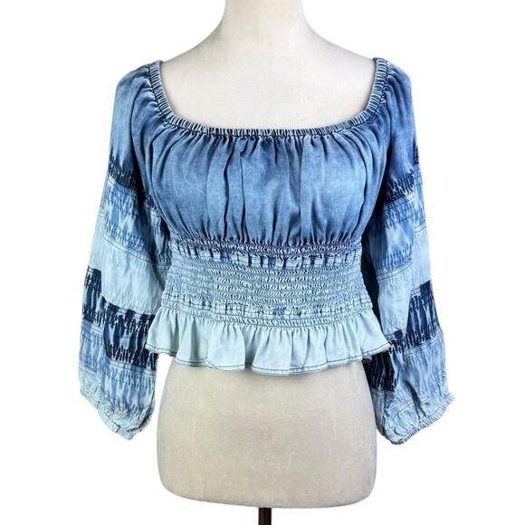 Anthropologie Pilcro Blue Ombre Chambray Smocked Square Neck Cropped Top - Picture 3 of 14
